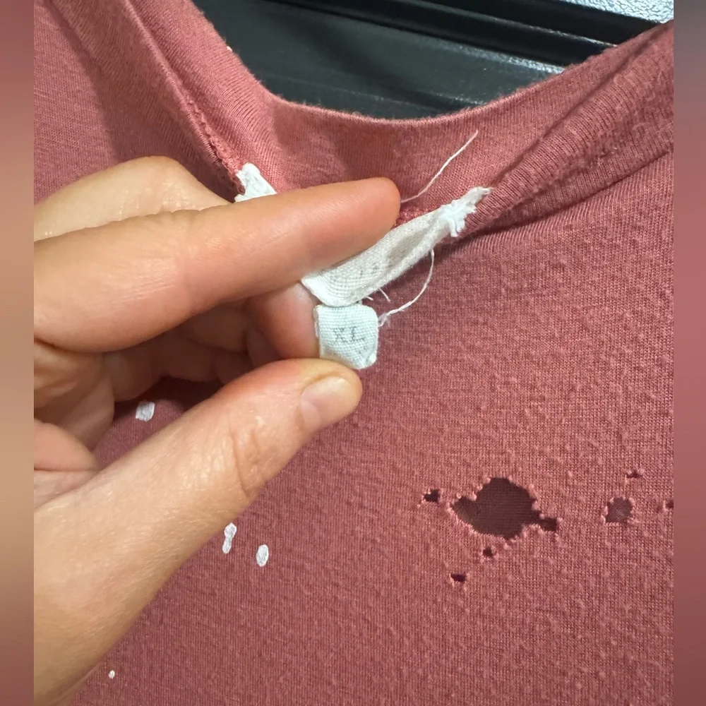 Gilded Intent Distressed tee - Picture 3 of 3